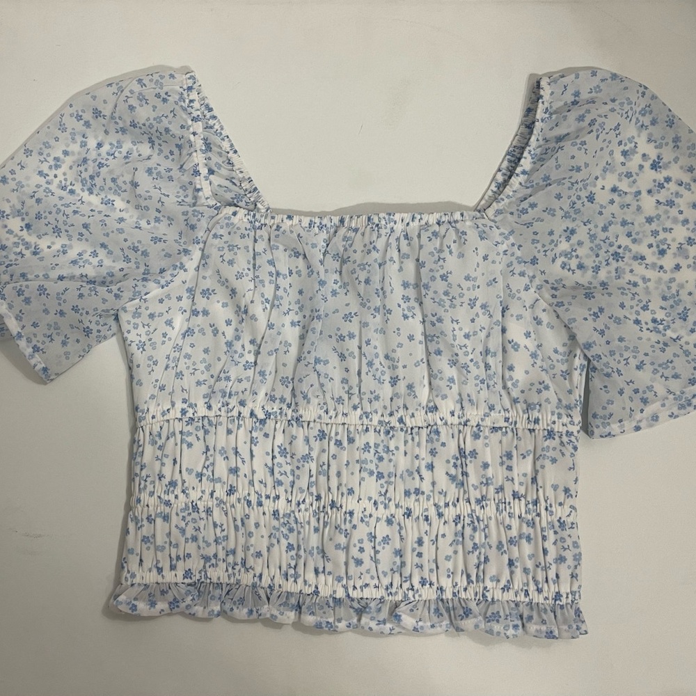 Hollister crop top